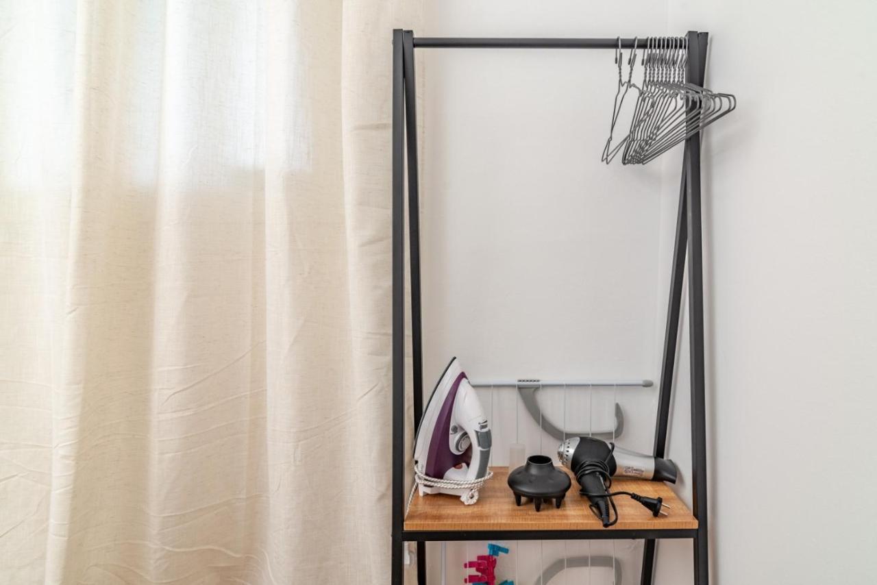 1 Bedroom Apartment Opposite Medical Center イラクリオン エクステリア 写真
