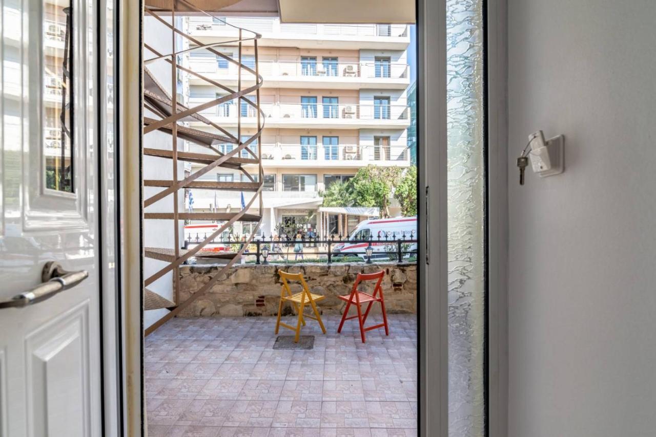 1 Bedroom Apartment Opposite Medical Center イラクリオン エクステリア 写真